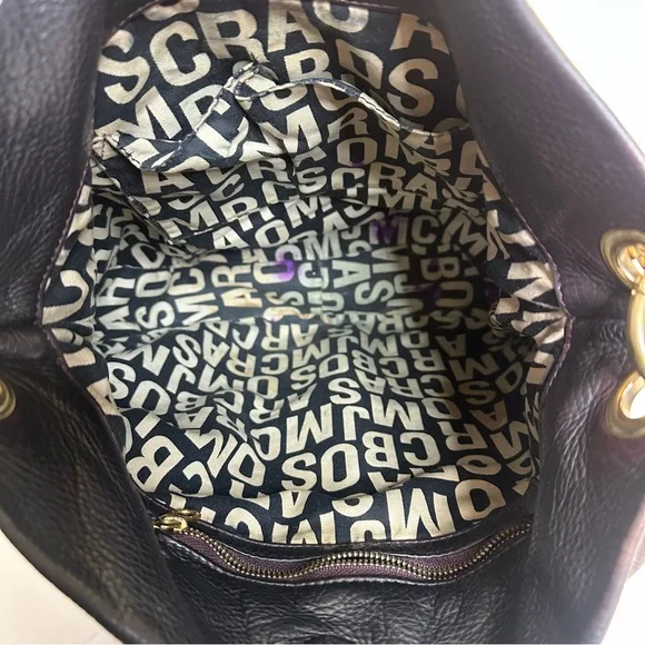 Marc Jacobs Classic Q Hillier Hobo Pebbled Leather Bag Black Brown Gold Hardwear - Picture 13 of 16